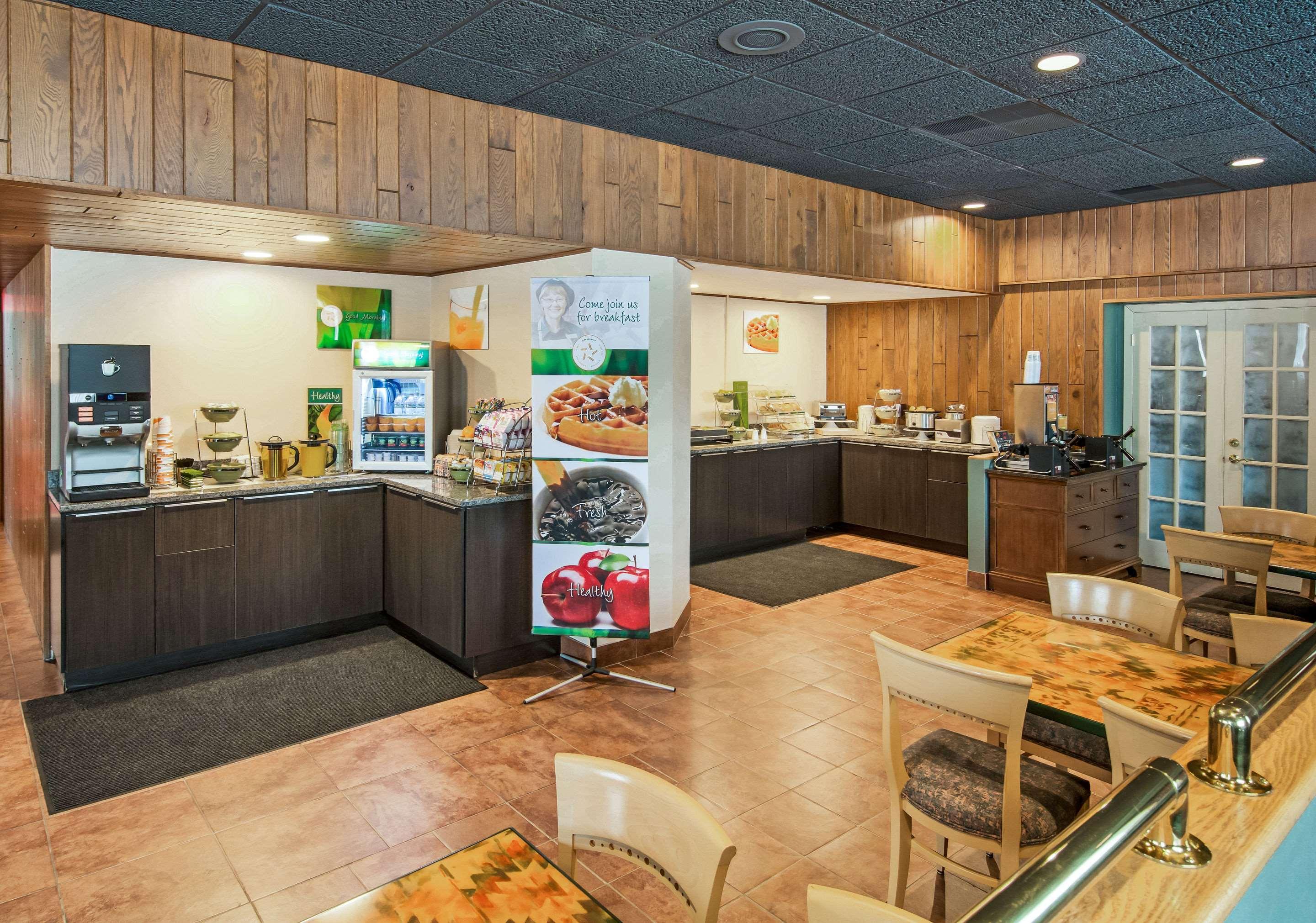 Quality Inn & Suites Virginia Luaran gambar