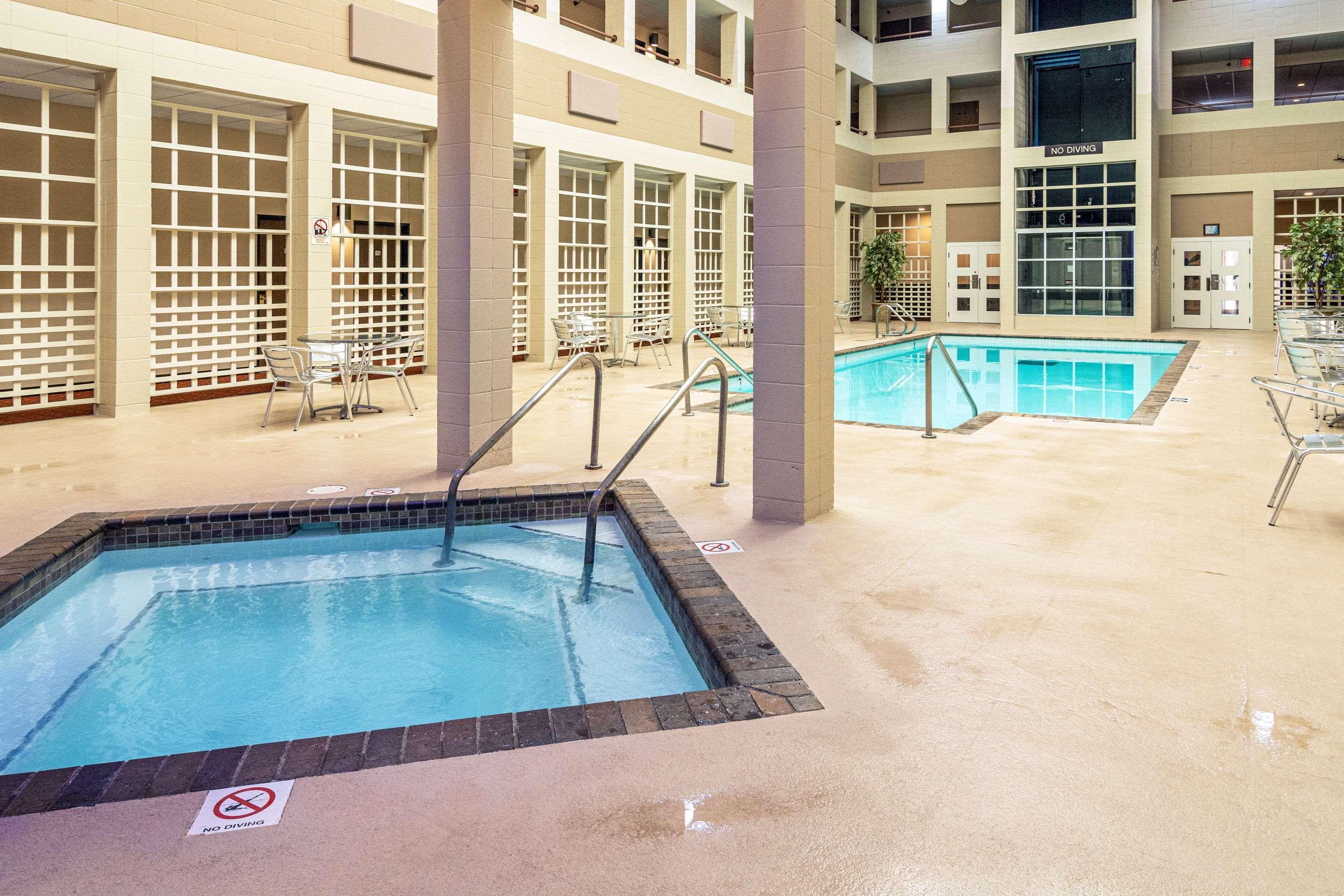 Quality Inn & Suites Virginia Luaran gambar