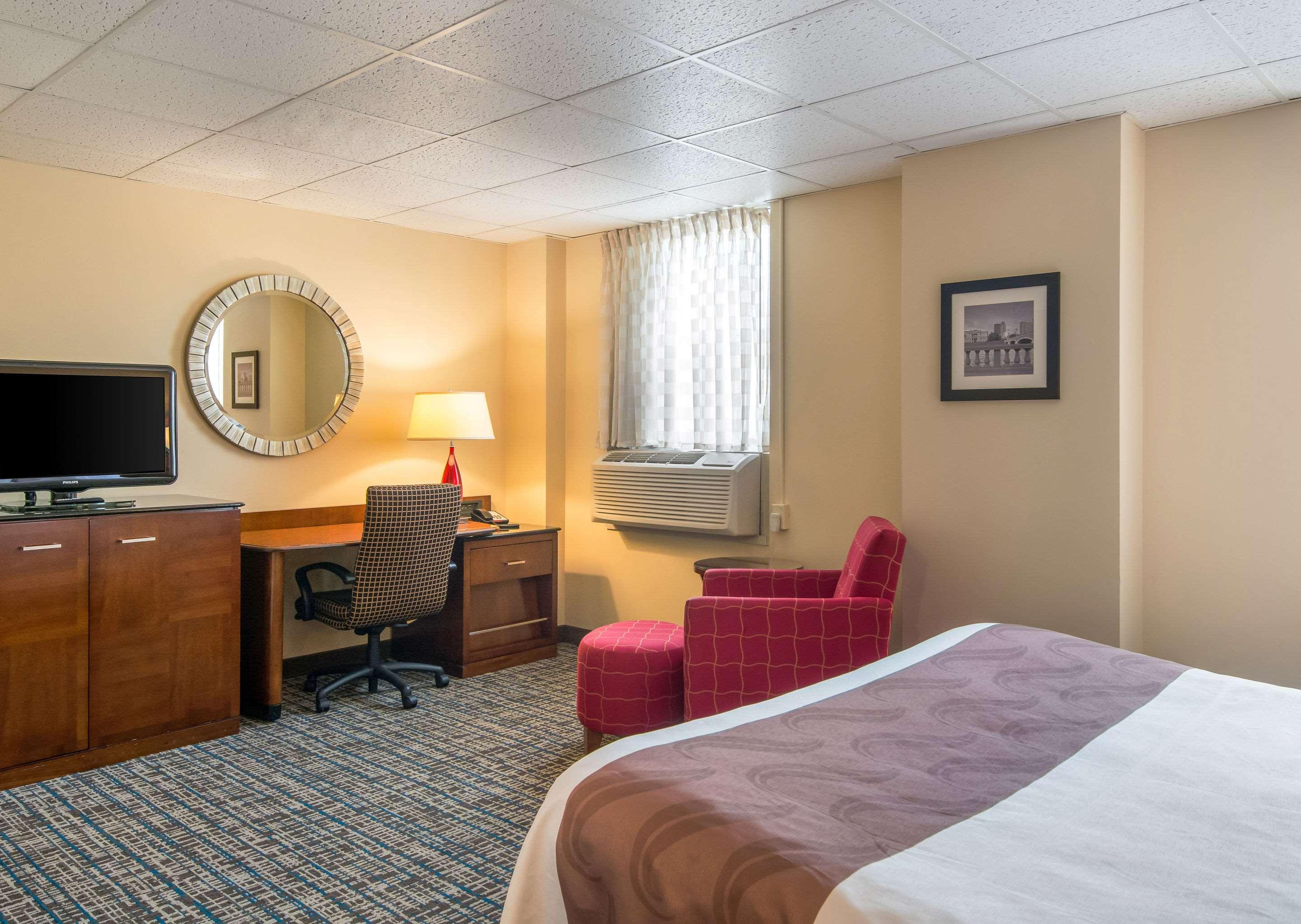 Quality Inn & Suites Virginia Luaran gambar