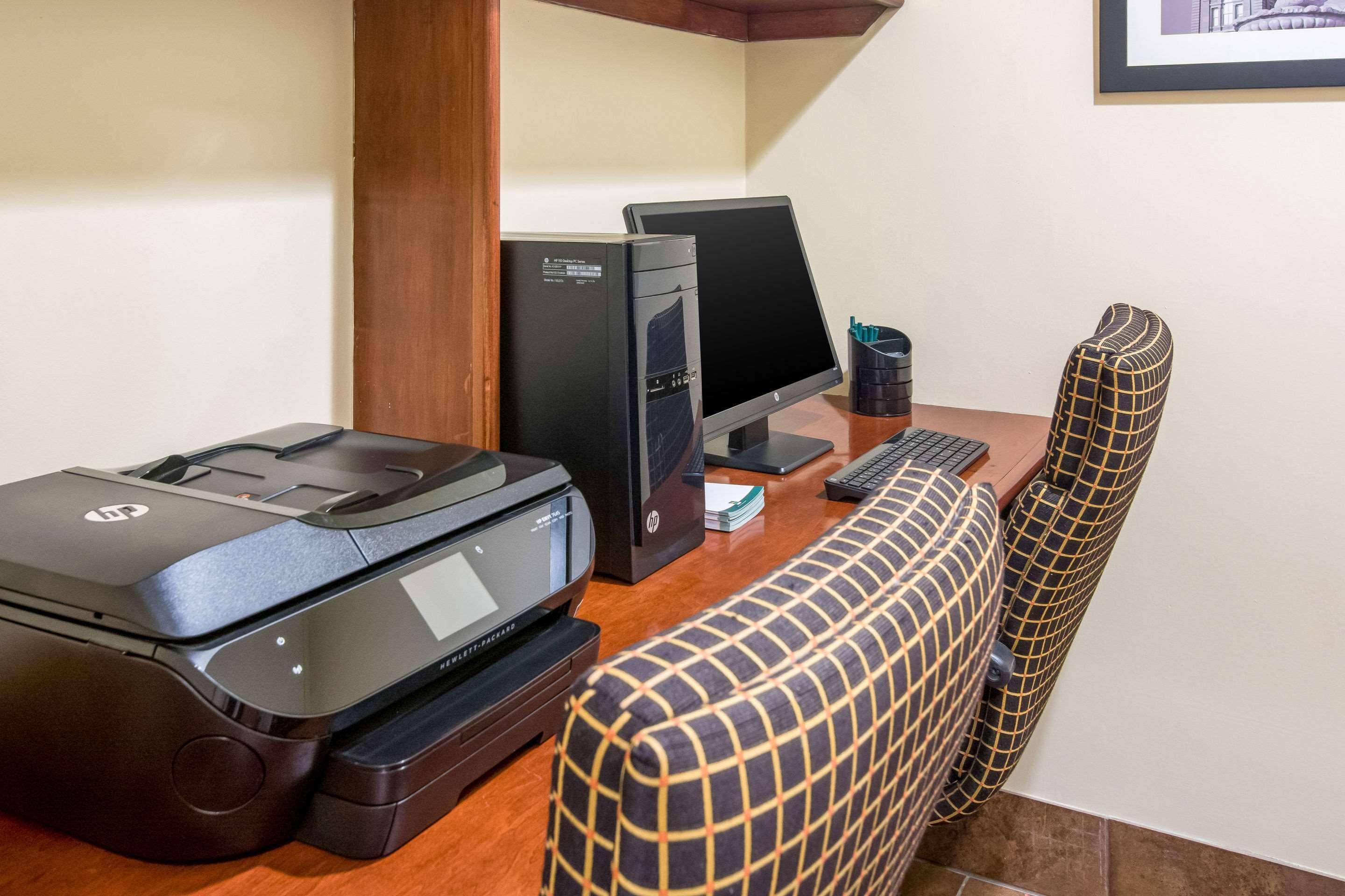 Quality Inn & Suites Virginia Luaran gambar