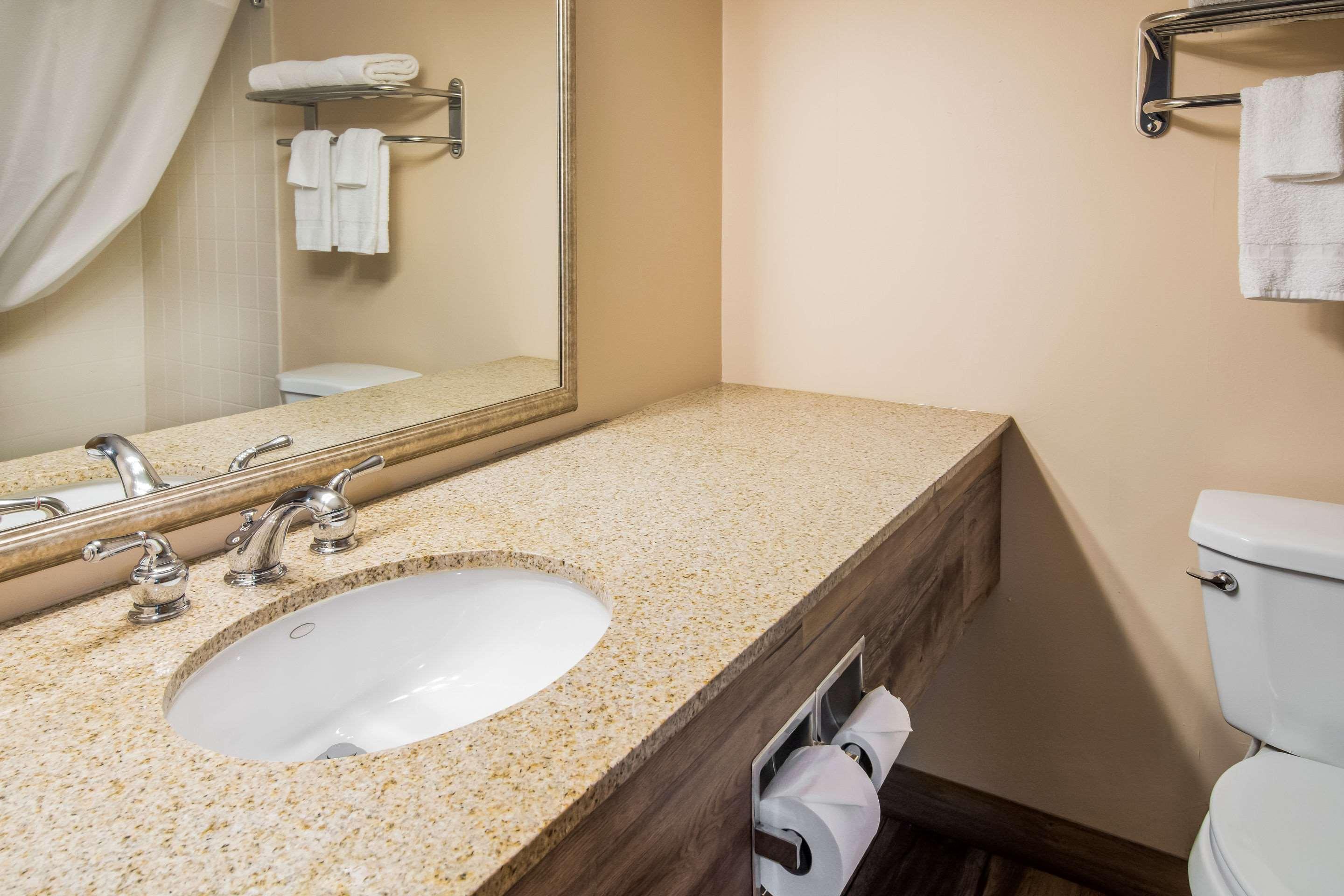 Quality Inn & Suites Virginia Luaran gambar